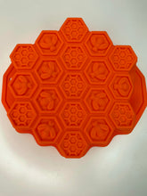 Load image into Gallery viewer, Bee Honeycomb silicone Cake Mould🐝
