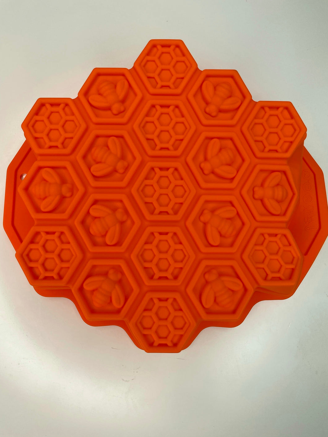 Bee Honeycomb silicone Cake Mould🐝