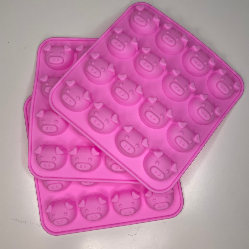 Pink pig silicone mould🐷